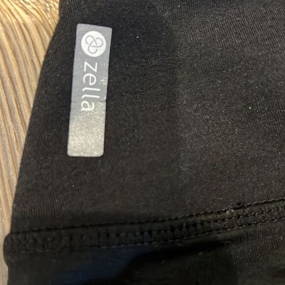 Zella Womens Cropped Leggings - Picture 6 of 10